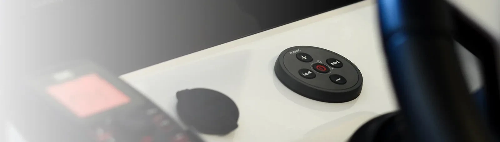 BB100_full_width-desktop_Fan-img-4c641fa0-57b4-4b91-b328-845213efffd4